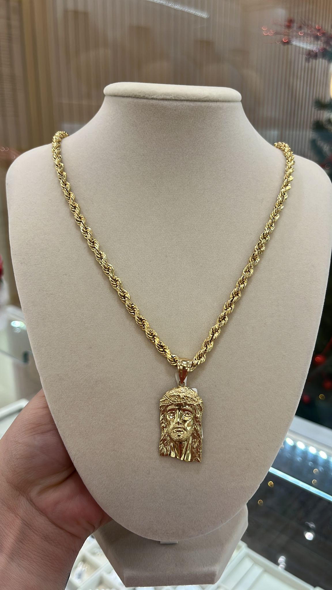 CHAIN AND PENDANT GOLD 10K